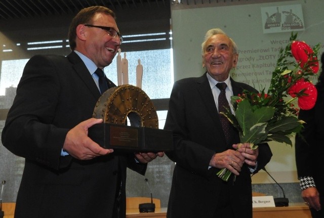 Ostatni raz na Śląsku Opolskim Tadeusz Mazowiecki był w lipcu 2012 roku. Odebrał wówczas nagrodę Złote Mosty Dialogu.