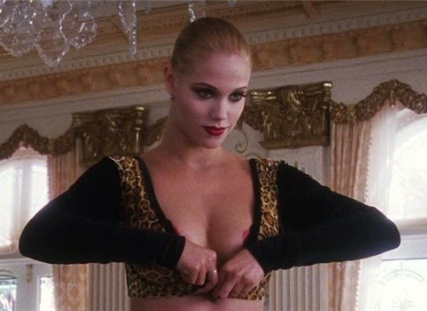 Elizabeth Berkley, „Showgirls" (1995), reż. Paul Verhoeven