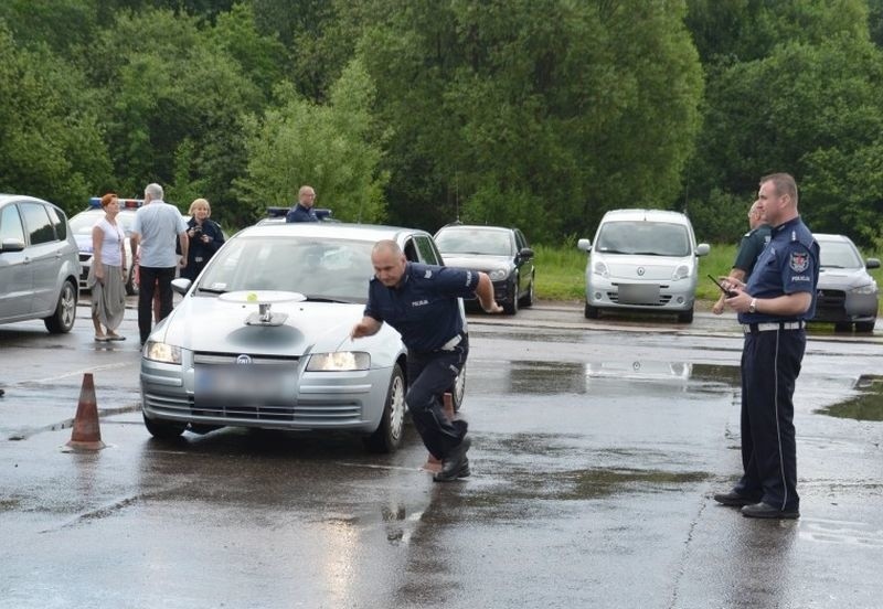 Finał wojewódzki XXVII edycji konkursu "Policjant Ruchu Drogowego Roku 2014" (wideo, zdjęcia)