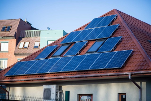 Dynamika przyrostu nowych instalacji fotowoltaicznych sprawia, że sektor energetyki słonecznej jest obecnie najszybciej rozwijającym się sektorem odnawialnych źródeł energii w Polsce.
