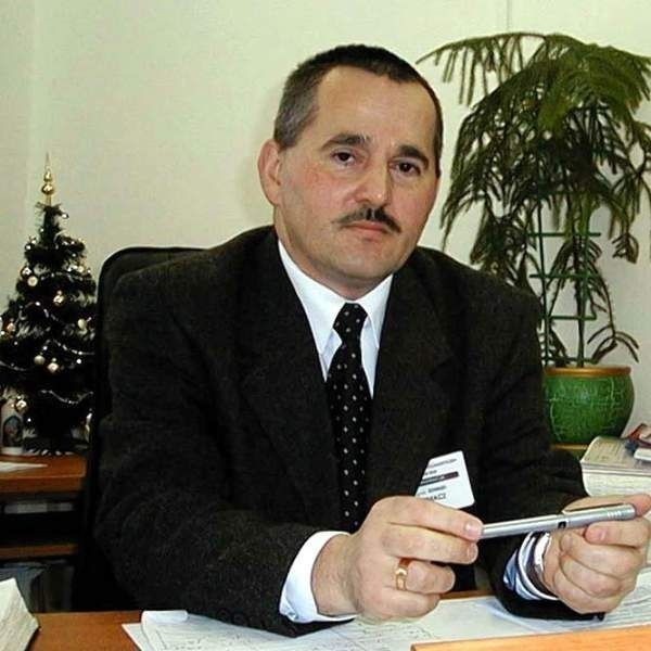 Edwardowi Surmaczowi - dyrektorowi szpitala w Stalowej Woli...
