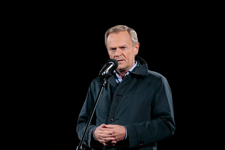 Donald Tusk wystartuje w wyborach przeciw Jarosławowi...