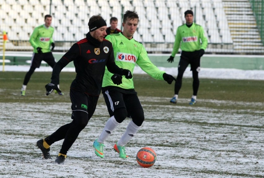 Lechia Gdańsk w młodszym składzie słabsza od Gryfa Wejherowo [ZDJĘCIA]