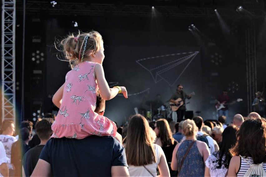 Białystok. New Pop Festival 2021. Mieszkańcy bawili się na dziedzińcu Pałacu Branickich [ZDJĘCIA]                                       