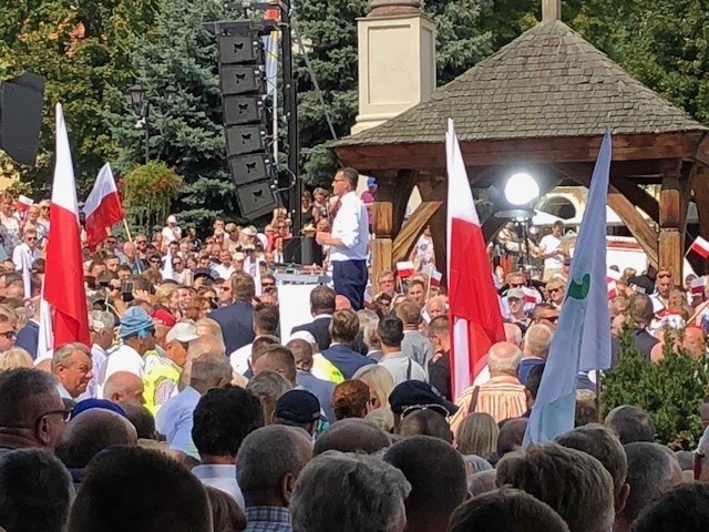 Krajowa Konwencja Prawa i Sprawiedliwości w niedzielę na Rynku w Sandomierzu. Przyjechał premier Mateusz Morawiecki 