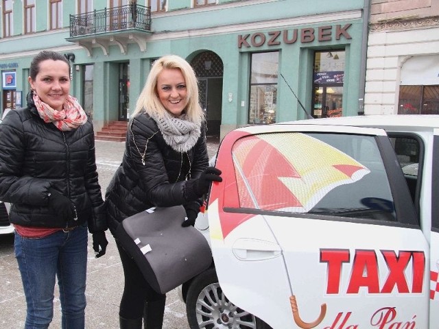Taksówki dla pań od soboty mkną przez KielceDorota i Magda z "Taxi dla pań" zapraszają do taksówek wyposażonych w podstawki dla dzieci.