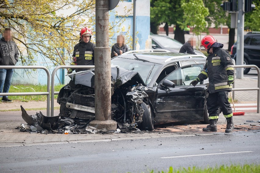 Zderzenie na skrzyżowaniu Szczecińskiej i Małcużyńskiego....