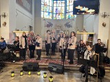 Wielkopostny koncert z cyklu „Cztery Pory Roku” w kościele w Jasieńcu Iłżeckim. Zaśpiewał zespół Gaudeamus