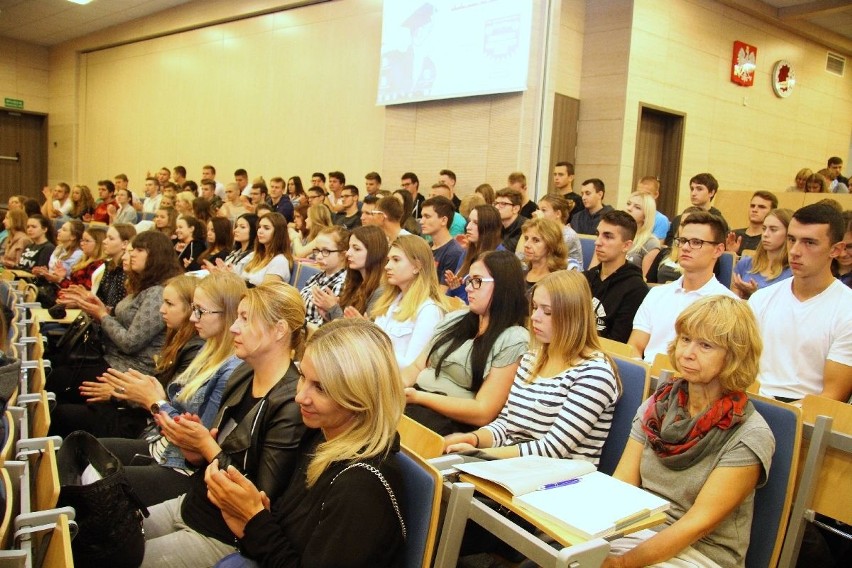 Salon Maturzystów w Politechnice Świętokrzyskiej ściągnął tłumy młodzieży