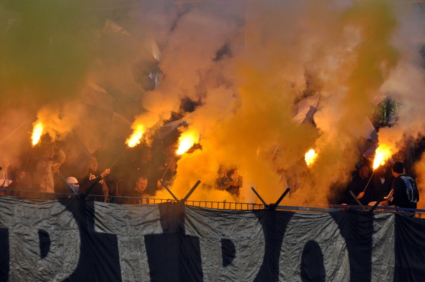 Hutnik Kraków - Stal Rzeszów, kibice na meczu