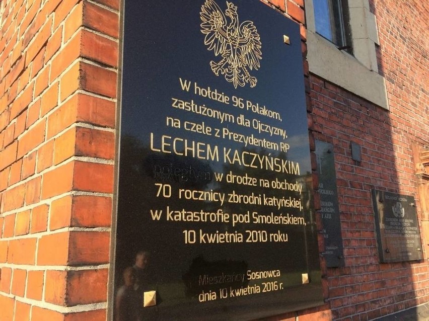 To 72-letnia kobieta zdewastowała tablicę smoleńską w Sosnowcu