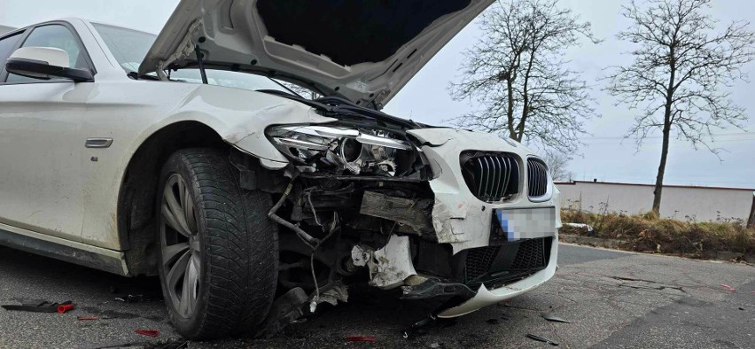 Zderzenie czterech samochodów osobowych na ul. Wąwozowej w Koszalinie [ZDJĘCIA]