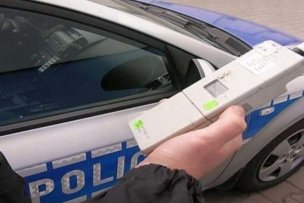Od początku roku na drogach województwa opolskiego policjanci sprawdzili trzeźwość 52173 kierujących. 1595 z nich było pijanych.