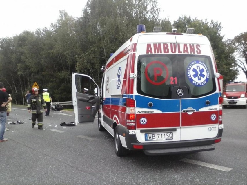 Wypadek w Trzebawiu: Zderzenie motocyklisty z osobówką