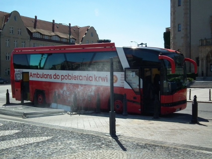 Kurtyna wodna na placu Mickiewicza w Poznaniu