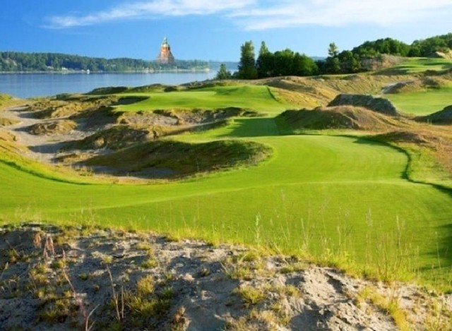 Pole golfowe nie będzie miało elitarnego charakteru - swoich sił będą mogli spróbować wszyscy chętni. Brak sprzętu nie będzie przeszkodą, bo pomyślano o wypożyczaln (Wizualizacja: Urząd Miasta w Gorzowie Wlkp.)