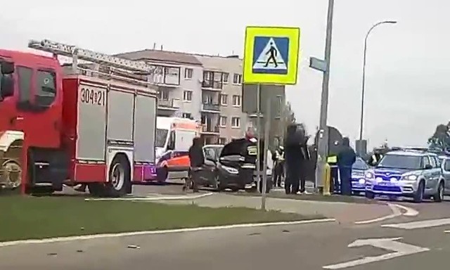 Wypadek przy ul. Zielonogórskiej. Zderzyły się dwa samochody osobowe