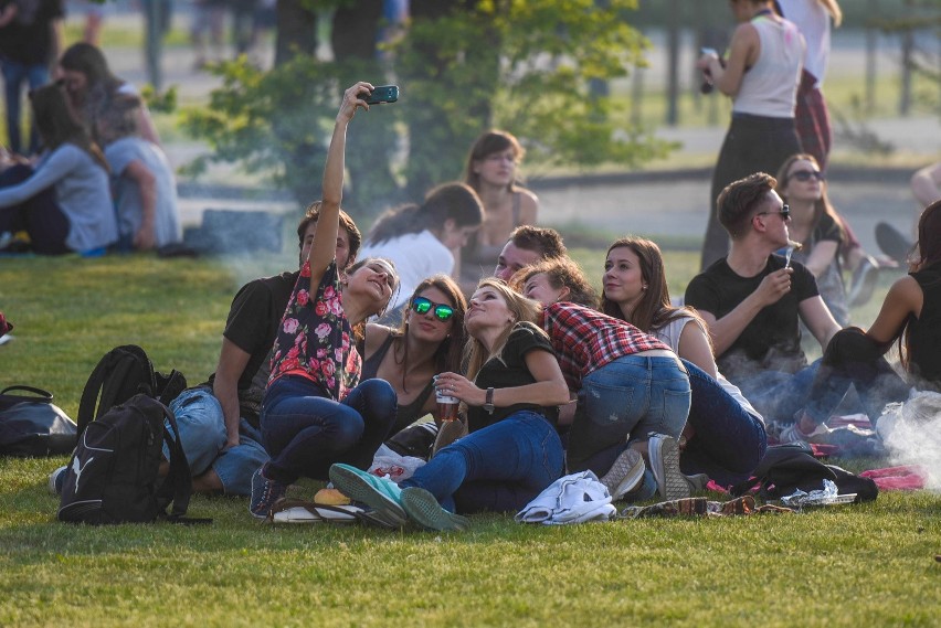 Ponad 25 tysięcy osób było zainteresowanych studiowaniem na...