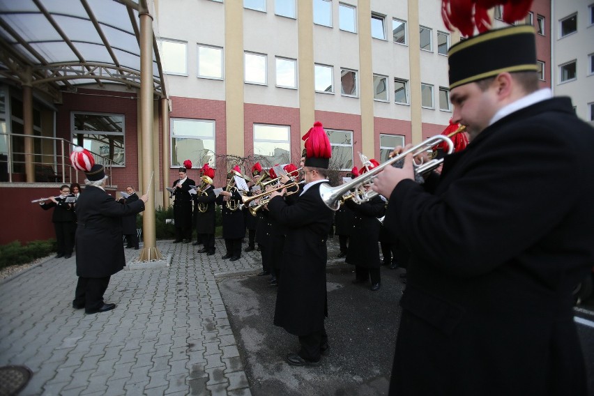 Wigilia pracowniców szpitala EuroMedic. Okupujący NFZ...