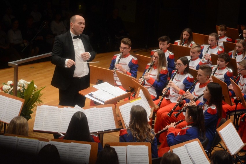 Orkiestra Grandioso zaprosiła w sobotę,16 listopada,na doroczny Koncert Galowy.Drugi koncert w niedzielę