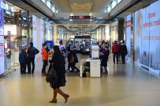 Poświąteczne wyprzedaże w factory outlet w Luboniu