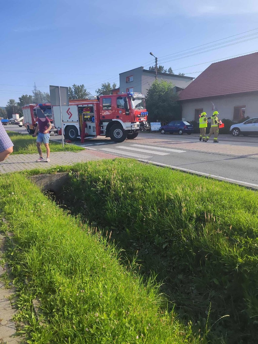 Wypadek w Czańcu. Samochód zderzył się z motocyklem