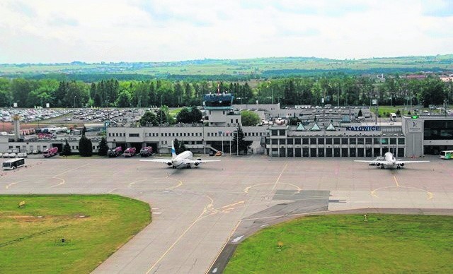 Rozbudowa portu lotniczego w Pyrzowicach była wczoraj...