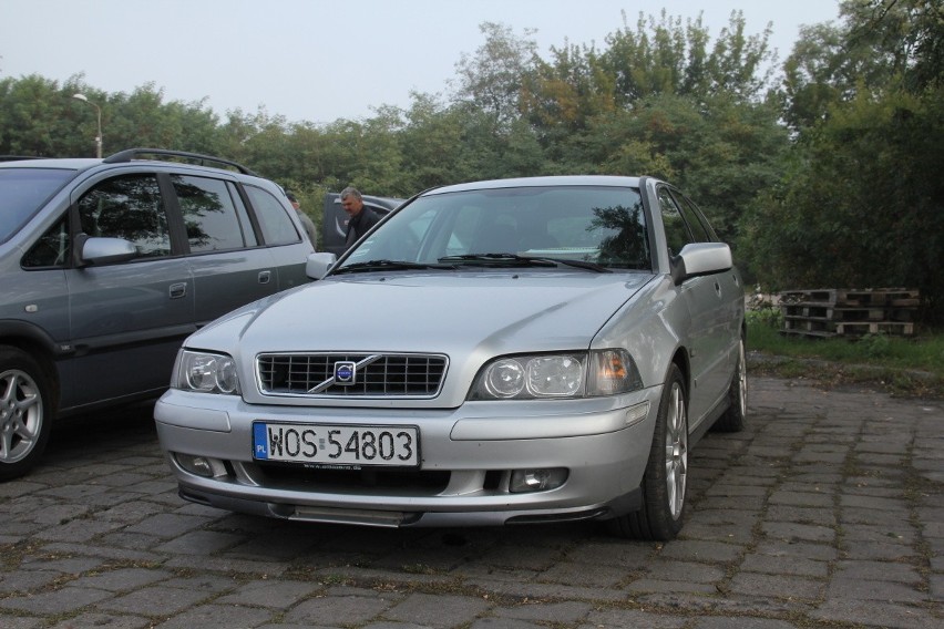 Volvo V40, rok 2003, 1,9 diesel, cena 6 500zł