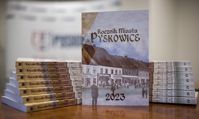 Włodarze Pyskowic zapowiedzieli wydanie kolejnego tomu "Rocznika Miasta Pyskowice". Mieszkańcy i osoby związane z miastem proszone są o dzielenie się swoimi wspomnieniami.