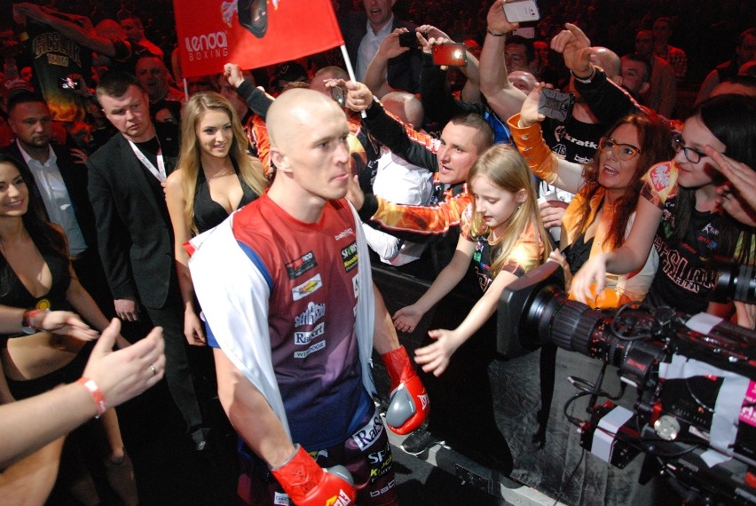 Michał Cieślak pokazał dobry boks i zwyciężył przez nokaut