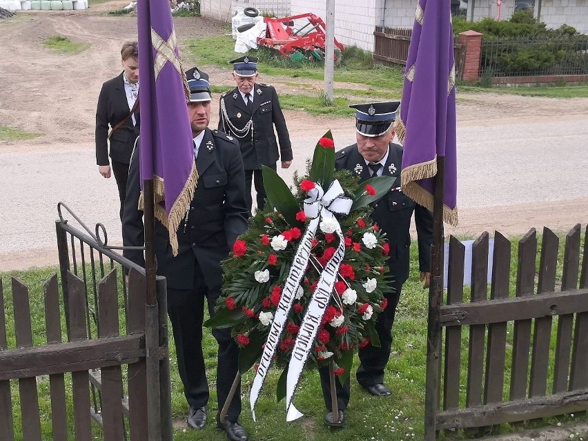 Pogrzeb Kazimierza Grzybowskiego, wieloletniego prezesa OSP...