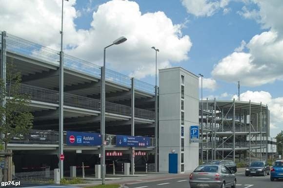 Czy tego typu wielopoziomowe parkingi staną takze w Słupsku przekonamy się w przyszłości.