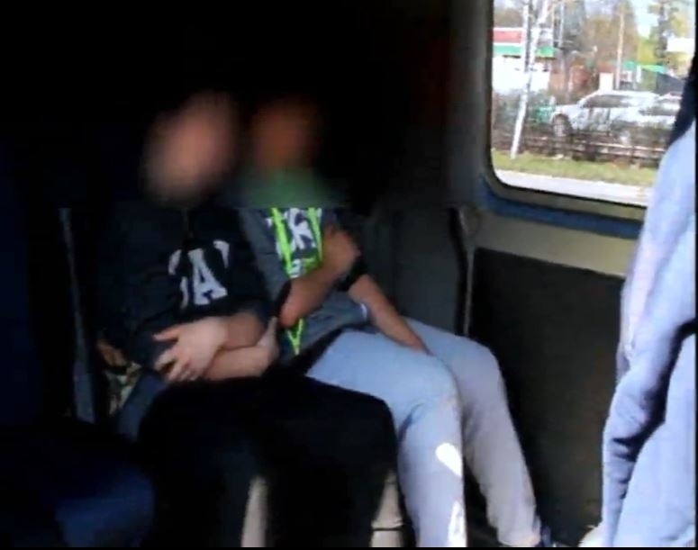 14-latkowie spod Warszawy ukradli auto rodzicom. Policja znalazła ich we Wrocławiu (FILM, ZDJĘCIA)