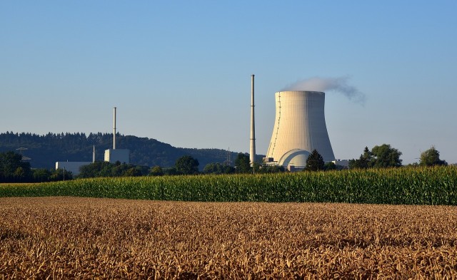 W piątek premier Mateusz Morawiecki poinformował o wyborze amerykańskiej firmy Westinghouse jako partnera do budowy pierwszej polskiej elektrowni jądrowej.
