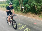 Ultra triathlonista pochodzący z Torunia zmierza po wygraną. Adrian Kostera prowadzi w Colmar