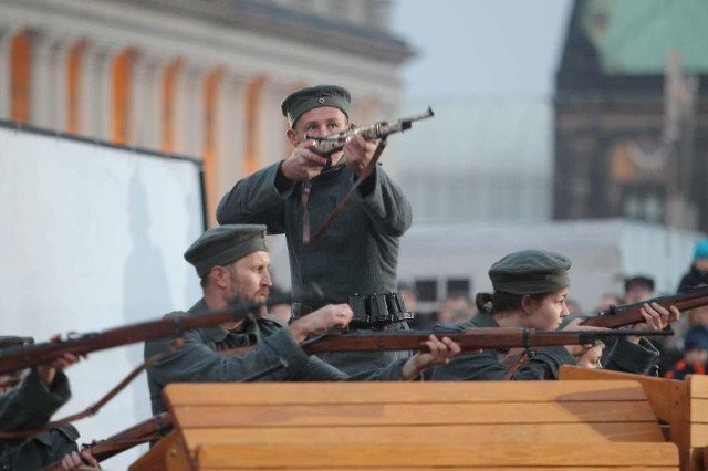 W ramach „Pikniku historycznego 1918-2018” Park Dzieje zaprezentował na placu Wolności widowisko „Powstanie Wielkopolskie”.  Zobacz zdjęcia ------->