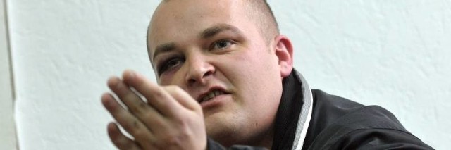 Wojciech Wołowiecki oskarża zawodników Lechii o pobicie i zapowiada, że nie odpuści. Wyniki "szamotaniny&#8221; są wyraźnie widoczne.