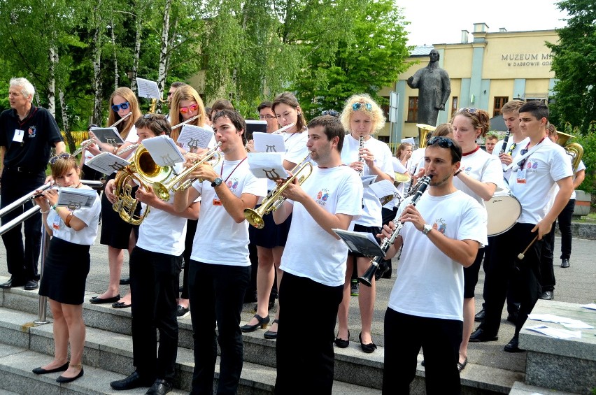 Festiwal orkiestr dętych w Dąbrowie Górniczej [WIDEO, ZDJĘCIA]