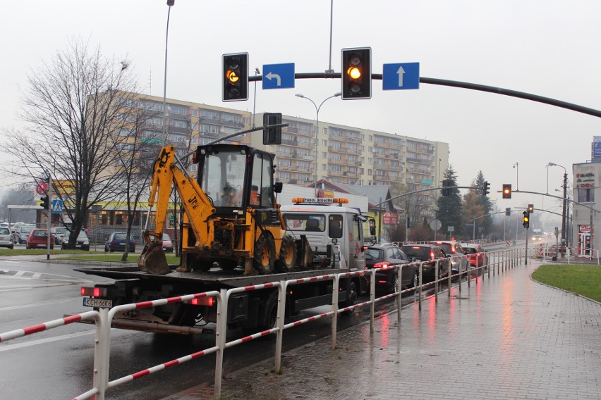 Chrzanów. Kolejny "poślizg" przy remoncie drogi krajowej 79 [ZDJĘCIA]