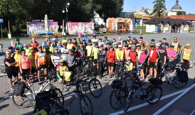 Odbyła się 10. edycja promienistego rajdu rowerowego z Kruszwicy na płw. Potrzymiech i z powrotem. W imprezie uczestniczyła około serka cyklistów