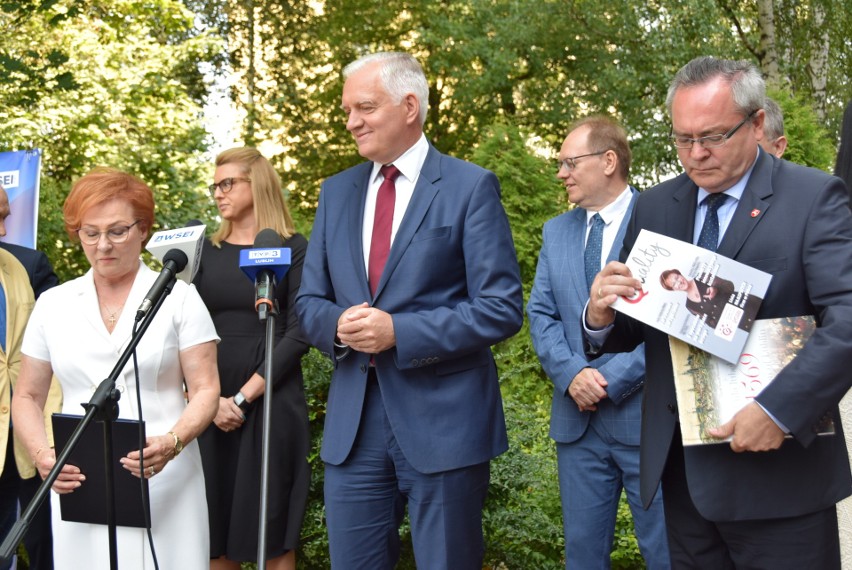 Minister Jarosław Gowin w Lublinie. Poparł kanclerz WSEI Teresę Bogacką w wyborach do parlamentu