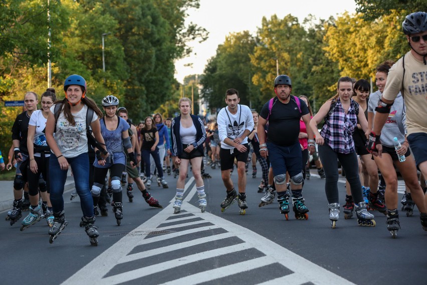 Kraków, Rolki i My. Przejazd pod hasłem "Wakacje z Rolkami" [ZDJĘCIA UCZESTNIKÓW] 