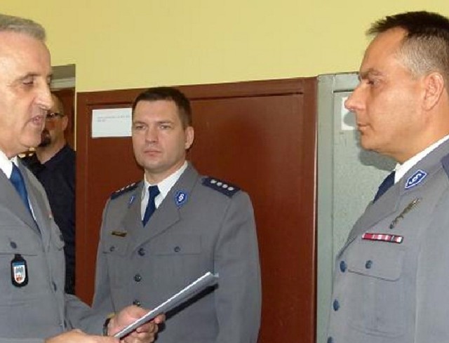 Mariusz Sobiecki (z prawej) objął komisariat w Chełmży