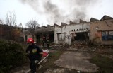 Pożar na Brzeźnej przy Sienkiewicza. Palił się pustostan [ZDJĘCIA+FILM]