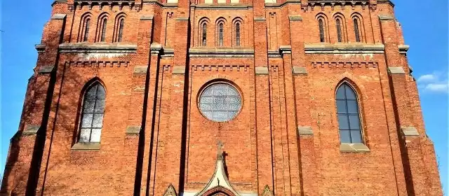 Gmina Odrzywół otrzyma 1 048 698,00 złotych na prace w kościele neogotyckim w Odrzywole.