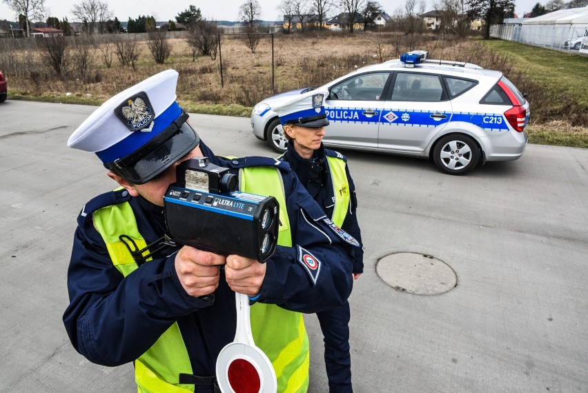 Policjanci z wydziałów drogowych policji Kujawsko-Pomorskiem...