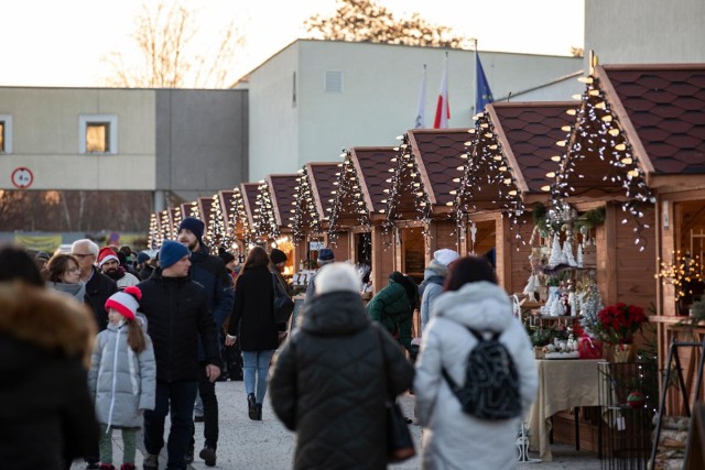 Akademicki Jarmark Bożonarodzeniowy na Politechnice Bydgoskiej odbędzie się po raz trzeci. Poprzednie dwie edycje cieszyły się sporym zainteresowaniem mieszkańców.