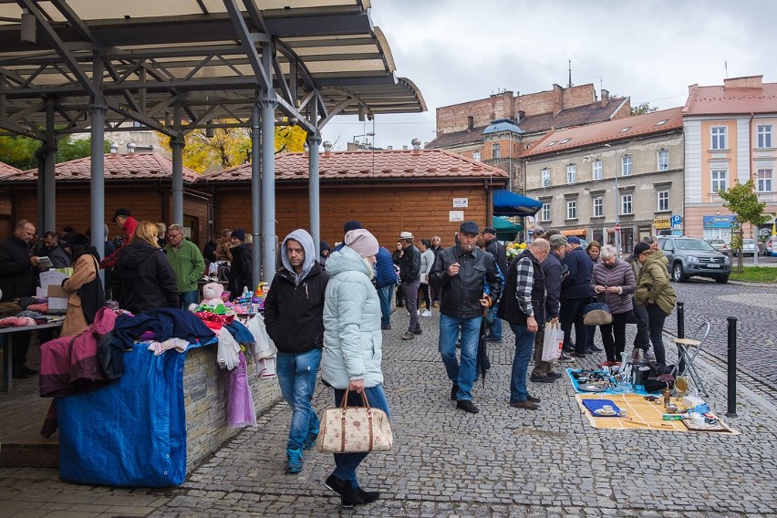 Tarnów. Sąsiedzki targ na Starówce [DUŻO ZDJĘĆ]