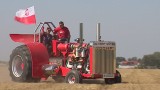 Traktor o mocy 700 KM. Konstruktor wykorzystał części z czołgu [video]