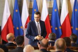 Katowice: premier Morawiecki o 4000 zł płacy minimalnej, niższych dochodach samorządów z PIT, ulgach dla przedsiębiorców